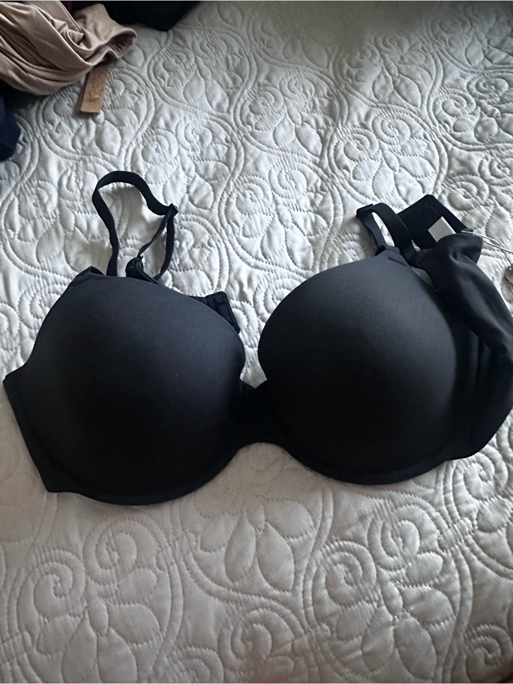 SKIMS Black T-Shirt Bra